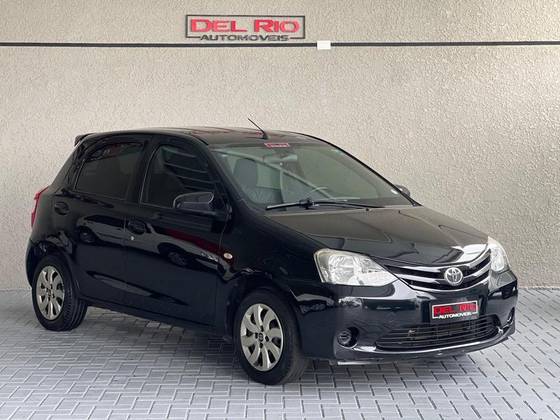 TOYOTA ETIOS 1.3 X 16V FLEX 4P MANUAL TOYOTA ETIOS 1.3 X 16V FLEX 4P MANUAL